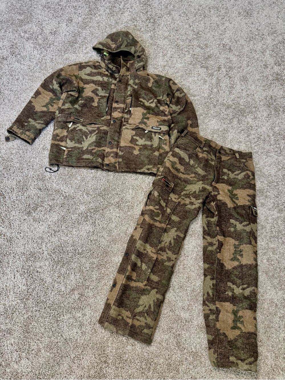 Vintage Gander Mountain Guide Series TecH2O Hunting Suit Jacket Pants Waterproof